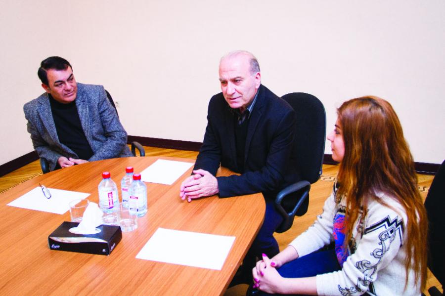 Məşhur yunanıstanlı rejissor Akademik Milli Dram Teatrında tamaşa hazırlayacaq<b style="color:red"></b>