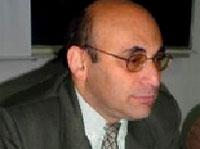 Arif Yunus palataya köçürüldü<b style="color:red"></b>