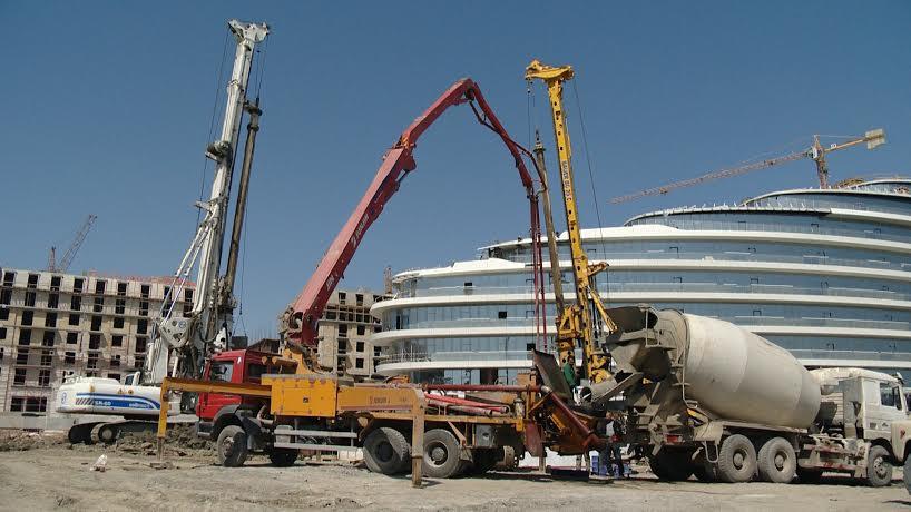 Bakı bulvarının kənarında 8 eskalatorlu piyada keçidi tikilir<b style="color:red"></b>