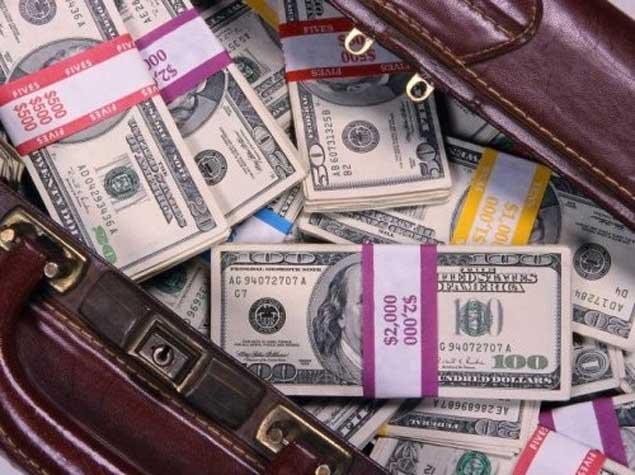 Moskva aeroportunda Azərbaycan vətəndaşının 3 milyon dolları oğurlanıb<b style="color:red"></b>