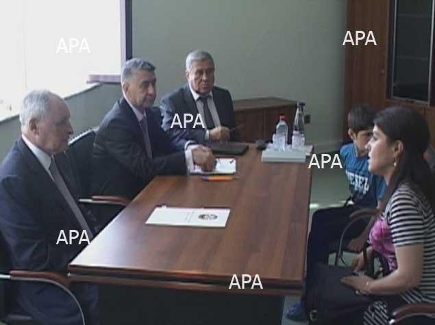 Oqtay Şirəliyev Qubada vətəndaşları qəbul edib<b style="color:red"></b>