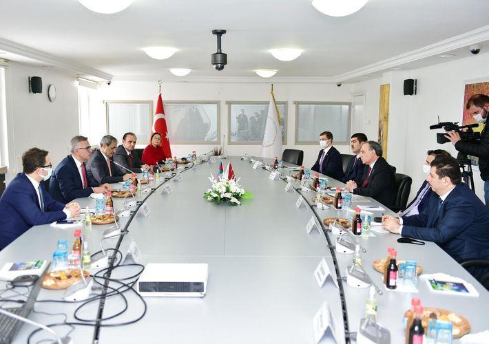Kamran Əliyevin Türkiyəyə səfəri davam edir<b style="color:red"></b>