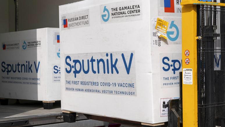 Rus vaksini bir daha virusa qarşı özünü təsdiq etdi 