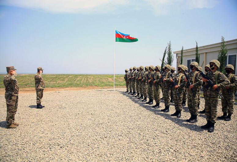Müdafiə naziri Qarabağda yeni hərbi hissələrin açılışında - <b style="color:red">VİDEO</b>