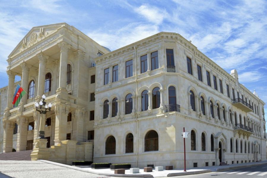 Jurnalistlər binasının komendantı saxlanılıb - Rəsmi