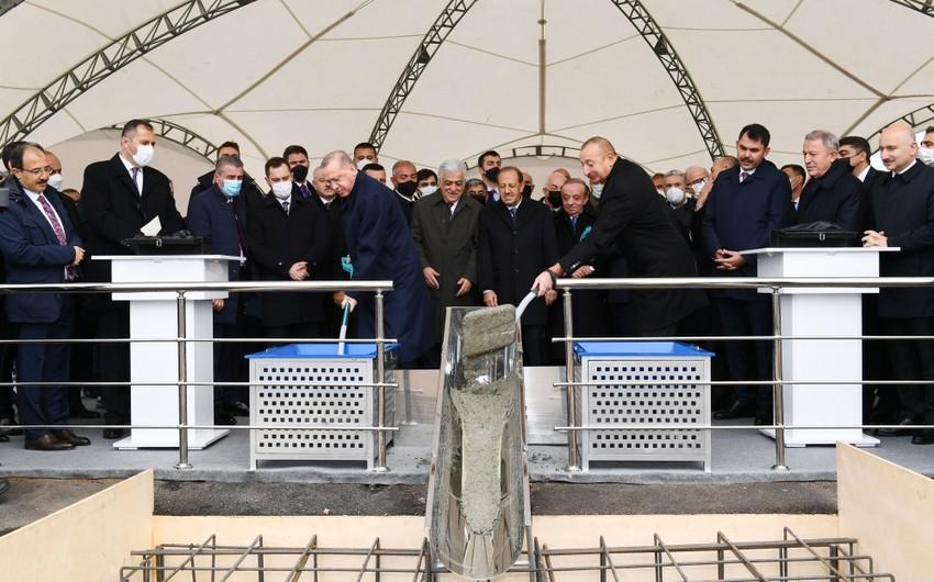 Azərbaycan və Türkiyə Prezidentləri Zəngəzur dəhlizində yeni yolun təməlini qoyublar - Yenilənib (foto)