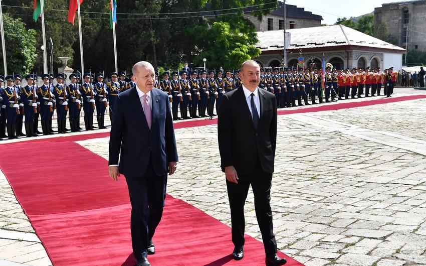 Ərdoğan Azərbaycan Prezidentini Zəfər Günü münasibətilə təbrik edib - Yenilənib