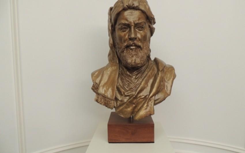 Kolumbiya mətbuatı Nizami Gəncəvi irsi barədə yazıb