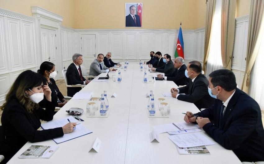 Əli Əsədov Dünya Bankının Cənubi Qafqaz üzrə regional direktoru ilə görüşüb
