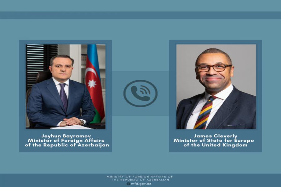 Ceyhun Bayramov Böyük Britaniyanın dövlət naziri ilə telefonla danışıb