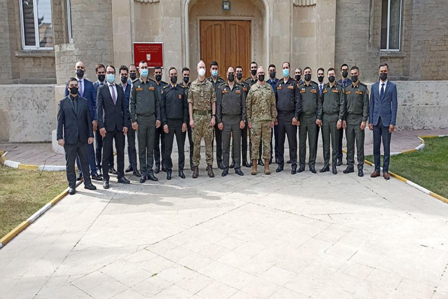 Bakıda NATO-nun təlim kursu keçirilib - Foto