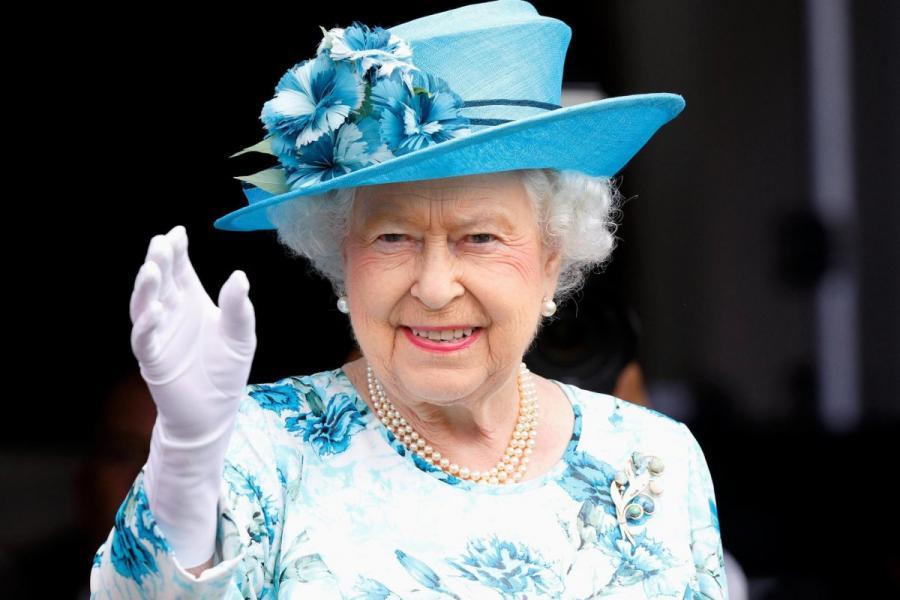Britaniya kraliçasının 96 yaşı tamam olur -  Foto