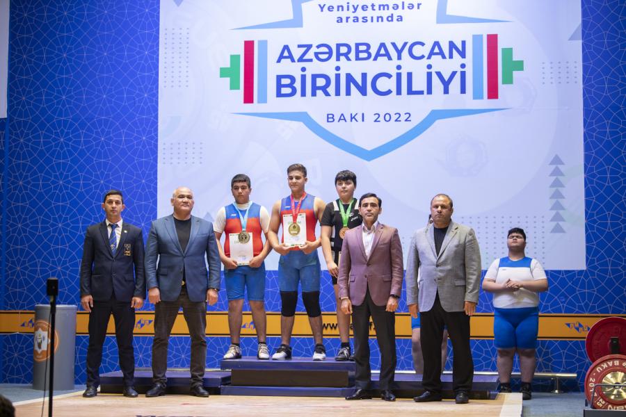 Azərbaycan birinciliyi ağırçəkili idmançıların mübarizəsi ilə başa çatdı