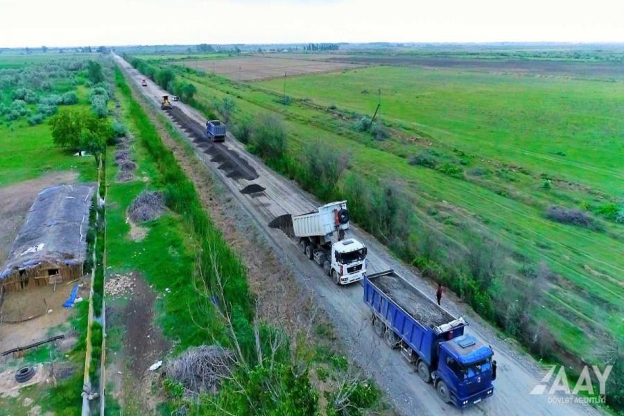 Beyləqanda 36 km-lik avtomobil yolu yenidən qurulur -  Foto 