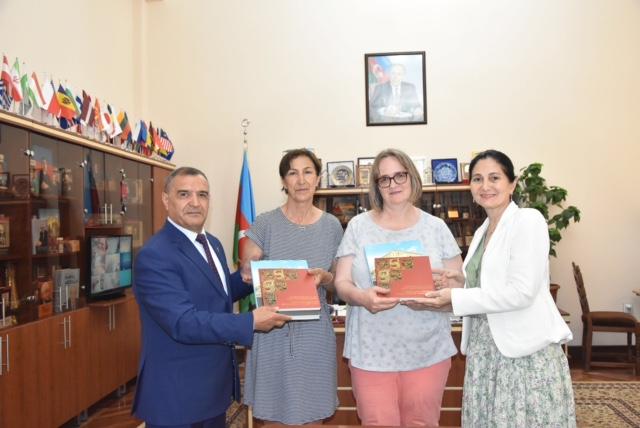 Almaniyalı qonaqlar Milli Kitabxanada olublar