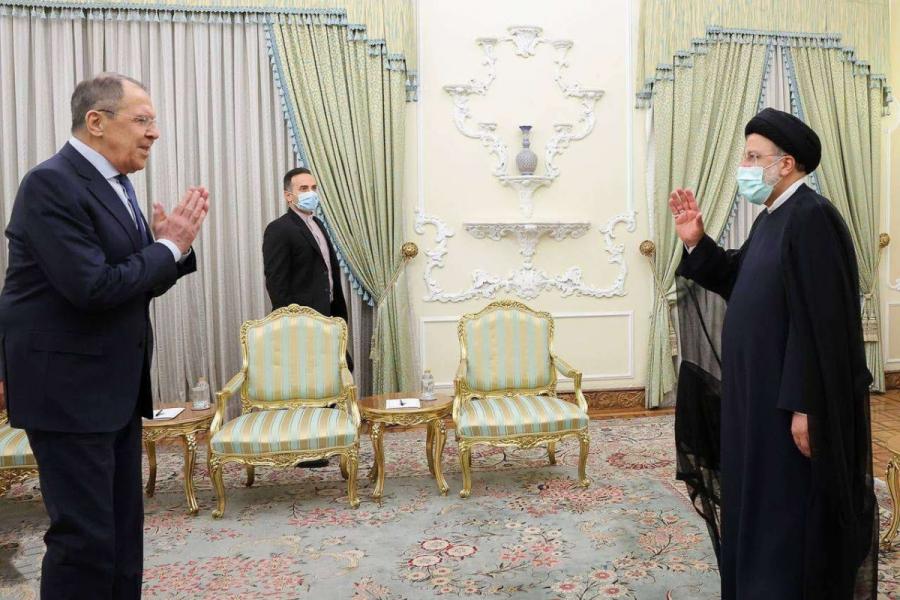 Lavrov İran prezidenti İbrahim Rəisi ilə görüşüb