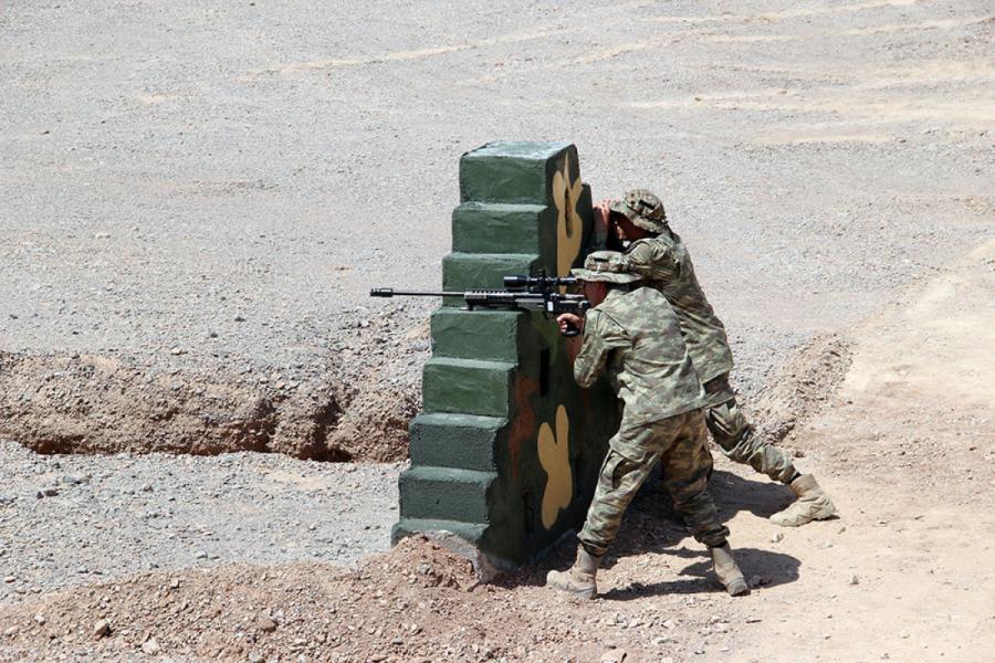 Azərbaycan snayperləri beynəlxalq müsabiqədə uğurla iştirak edirlər - Foto
