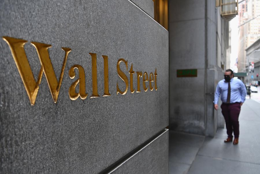 "Wall Street" firmaları 1,1 milyard dollar cərimələnib