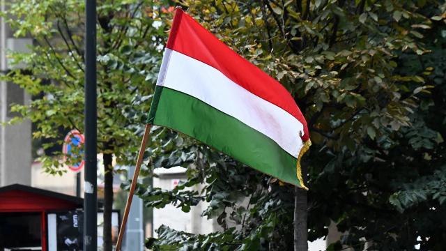Macarıstandan ABŞ-nin Budapeştdəki səfirinə reaksiya