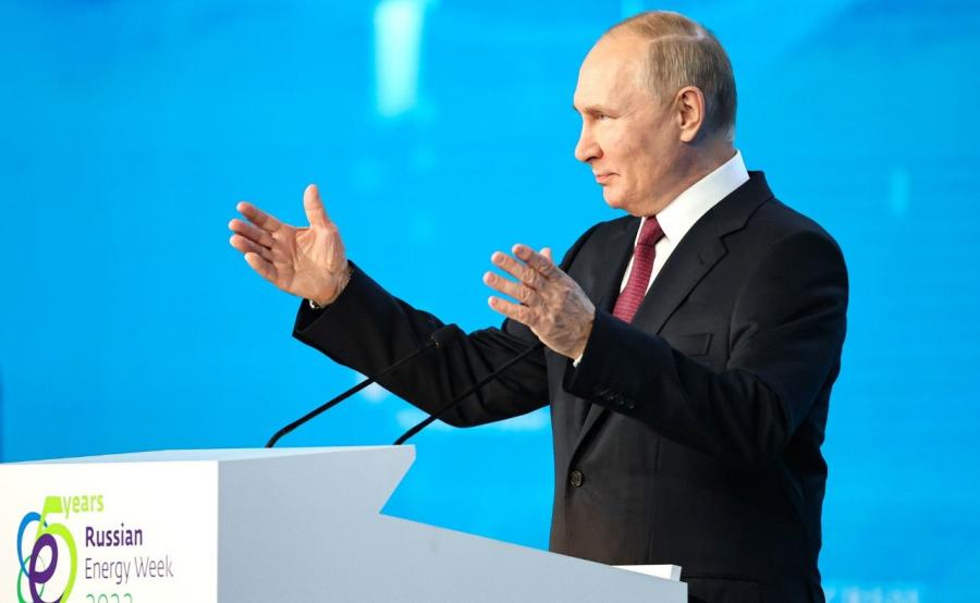 Putin əsas diqqəti enerji şirkətlərinin əlavə gəlirlərinə yönəldib
