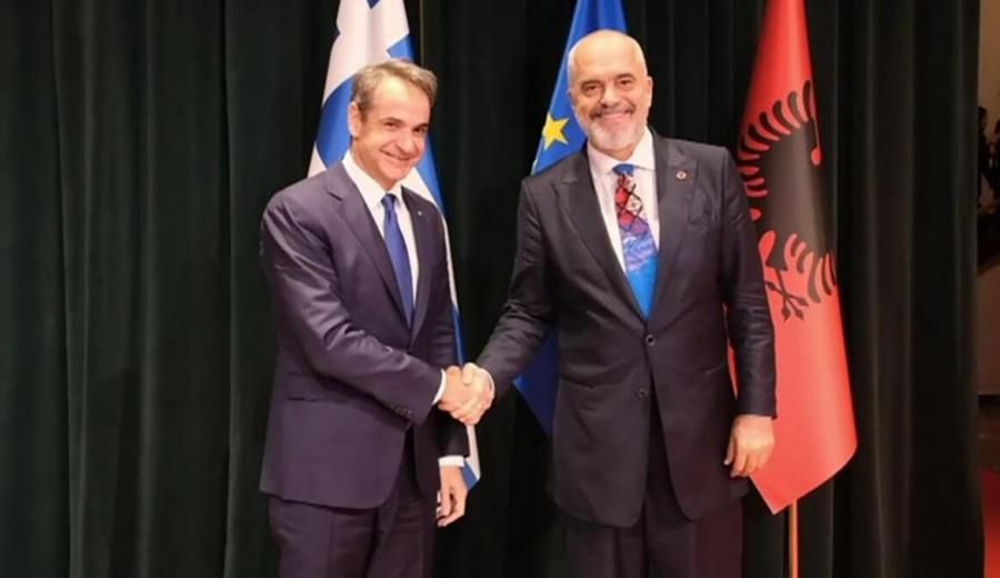Albaniyanın baş naziri Yunanıstanı hədəf aldı