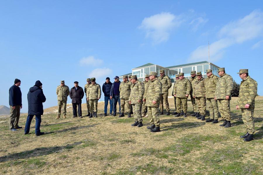Azərbaycan Ordusunda britaniyalı mütəxəssislərin iştirakı ilə təlim keçirilir - FOTO