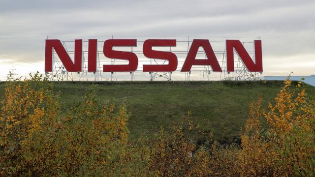 Nissan 527 mindən çox avtomobilini geri çağırıb