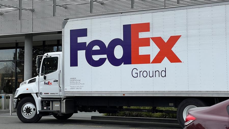 "FedEx" idarə heyətinin 10 faizini işdən çıxaracaq