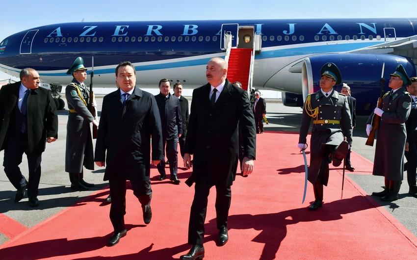 İlham Əliyev Qazaxıstana rəsmi səfərə gedib