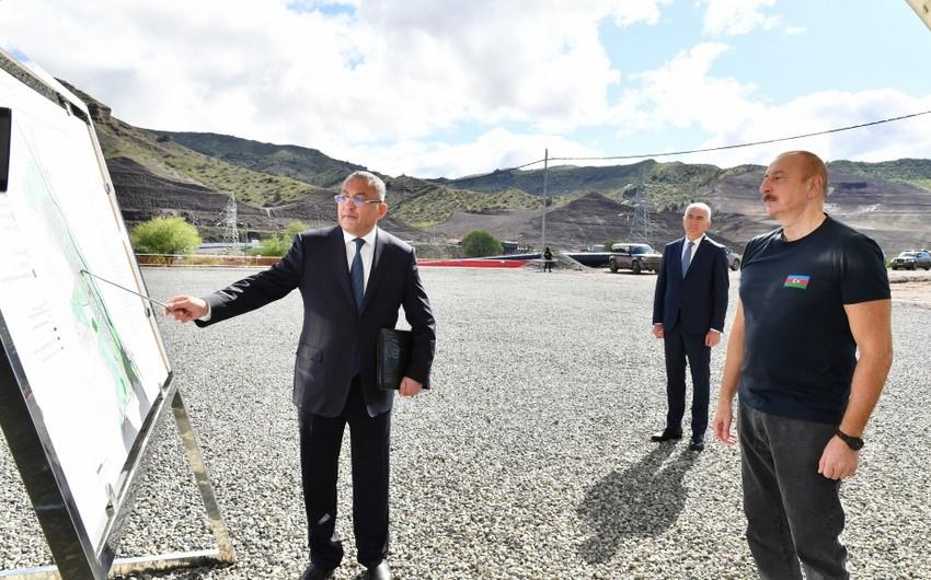 Prezident Laçın və Qubadlı rayonlarına səfər edib