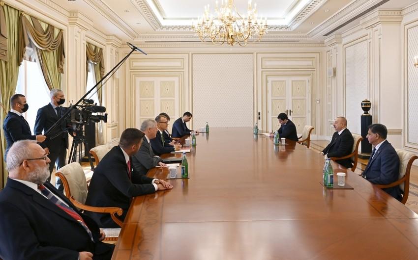 İlham Əliyev Slovakiya parlamentinin sədrini qəbul edib - YENİLƏNİB