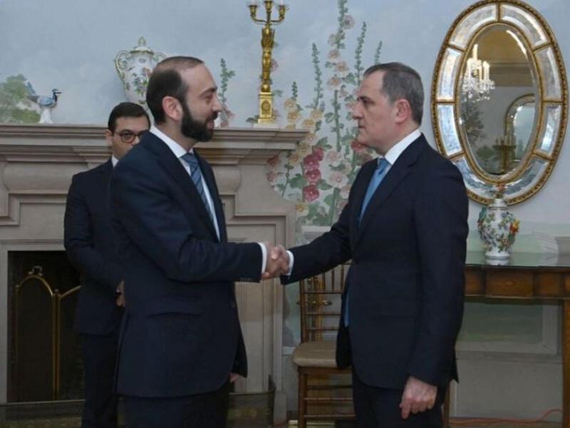 Azərbaycan və Ermənistan xarici işlər nazirləri arasında görüş başa çatıb - YENİLƏNİB