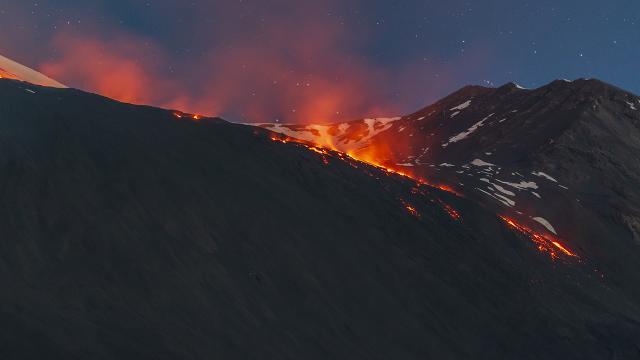 Etna vulkanı yenidən aktivləşdi