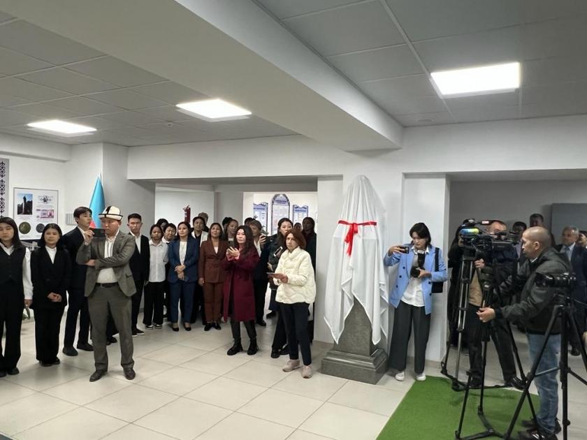Bişkekdə Nizami Gəncəvinin abidəsinin açılışı olub