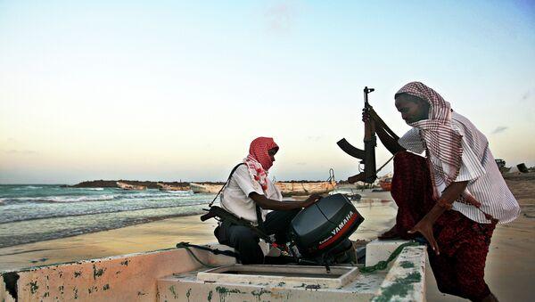 Somali quldurları İran bayraqlı ikinci gəmini qaçırıb