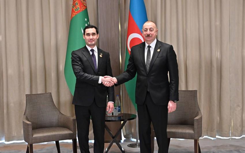 Sərdar Berdiməhəmmədov Azərbaycan Prezidentinə təbrik məktubu göndərib