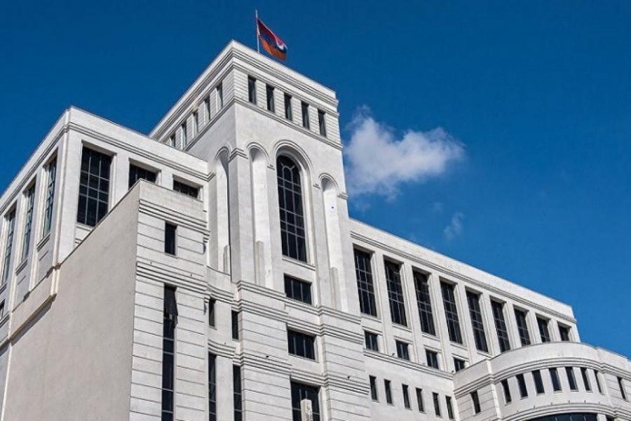 Ermənistan Rusiyaya nota verib