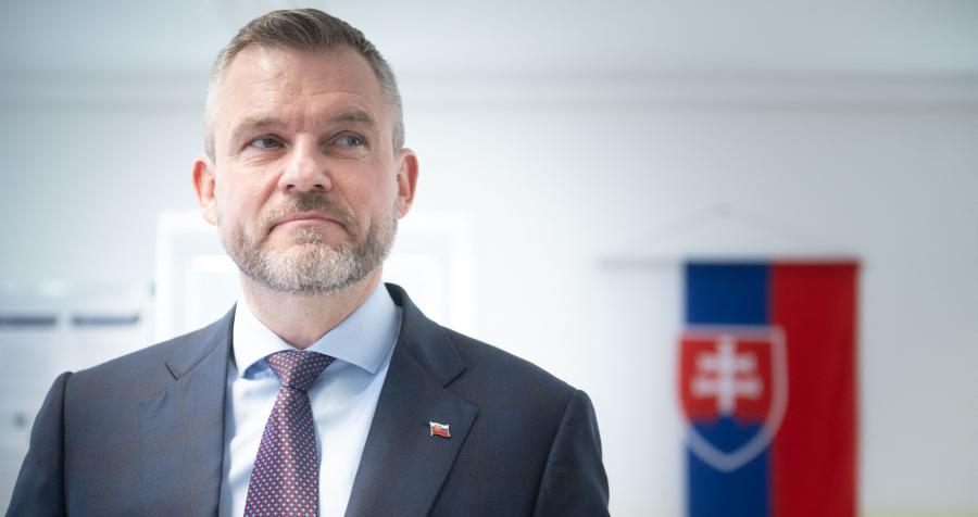 Slovakiya parlamentinin rəhbəri prezident seçildi