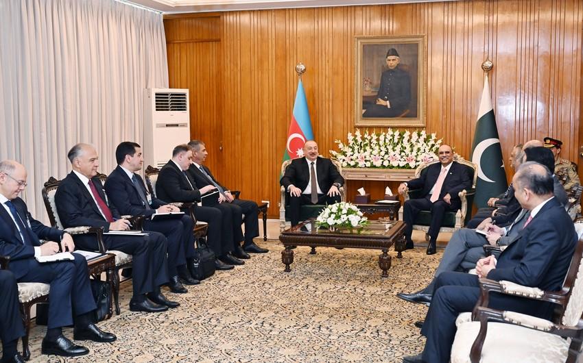 İlham Əliyev Pakistanın Prezidentini COP29-a dəvət edib