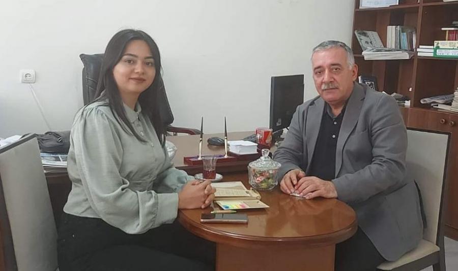 "Hələ də həqiqətləri qoyub öz uydurmalarına inanan mühitdə yaşayırıq"