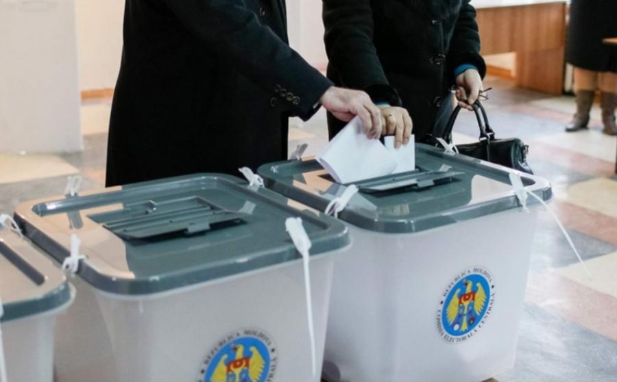 Moldovada prezident seçkiləri və referendumda səsvermə başa çatıb