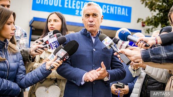 Prezident seçiləcəyi təqdirdə Ukraynaya hərbi yardımı dayandıracaq