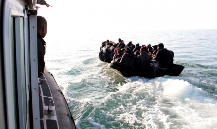 Tunis sahillərində ən azı 27 miqrant həlak olub