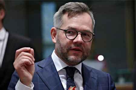 Alman siyasətçi gürcüləri bir-birinə qarşı qoyur - parlament sədri