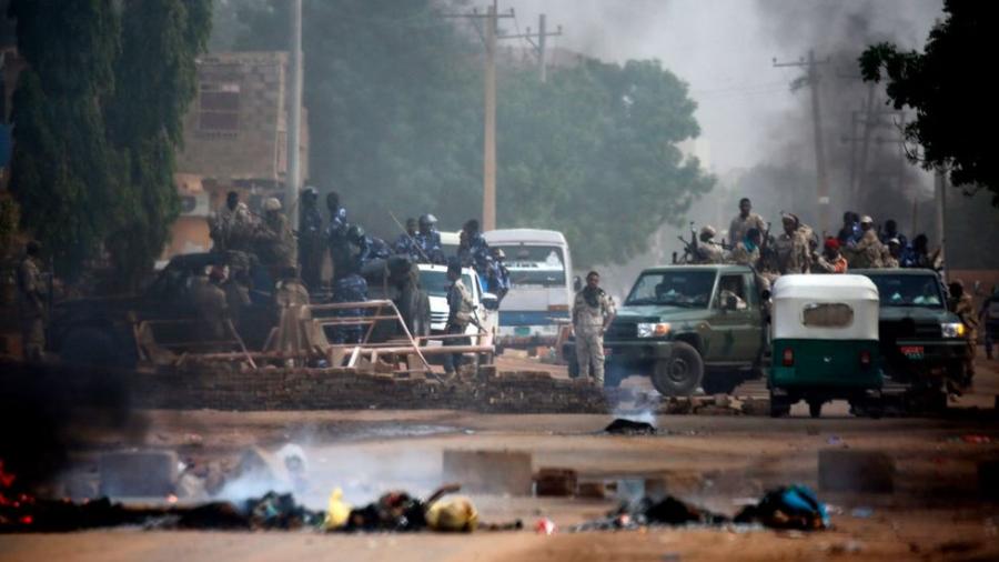 Sudan bazarına hücum - 61 ölü
