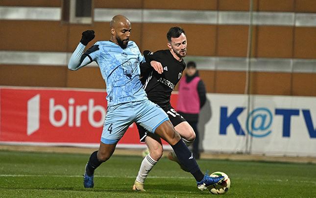 "Qarabağ" cari mövsümdə ilk dəfə bir oyunda 3 top buraxıb