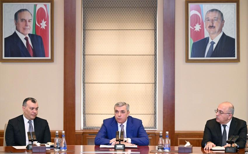 Maliyyə naziri Sahil Babayev kollektivə təqdim edilib