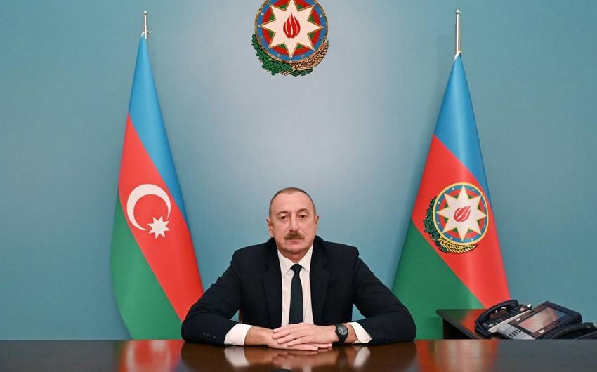 İlham Əliyev: Aİ daxilində müstəqil siyasət aparmaq böyük qəhrəmanlıq tələb edir ki, bunlar da Macarıstanda var