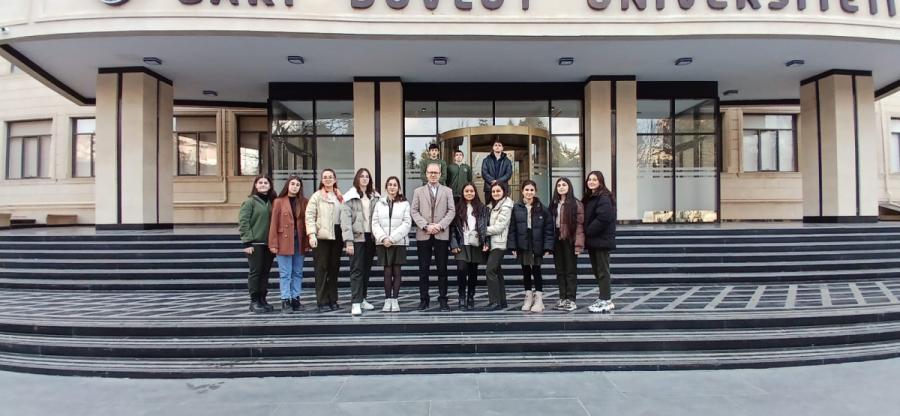 Gimnaziya şagirdləri Bakı Dövlət Universiteti ilə tanış olublar