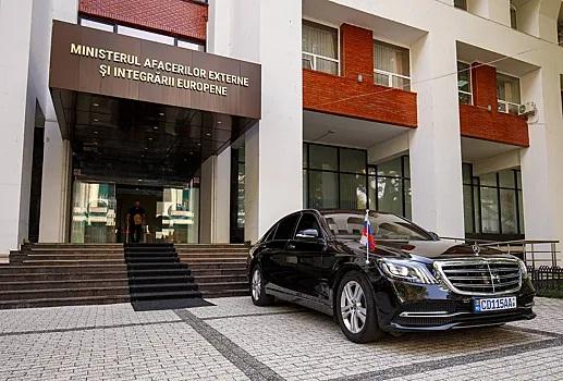 Rusiya səfiri Moldova Xarici İşlər Nazirliyinə  çağırılıb